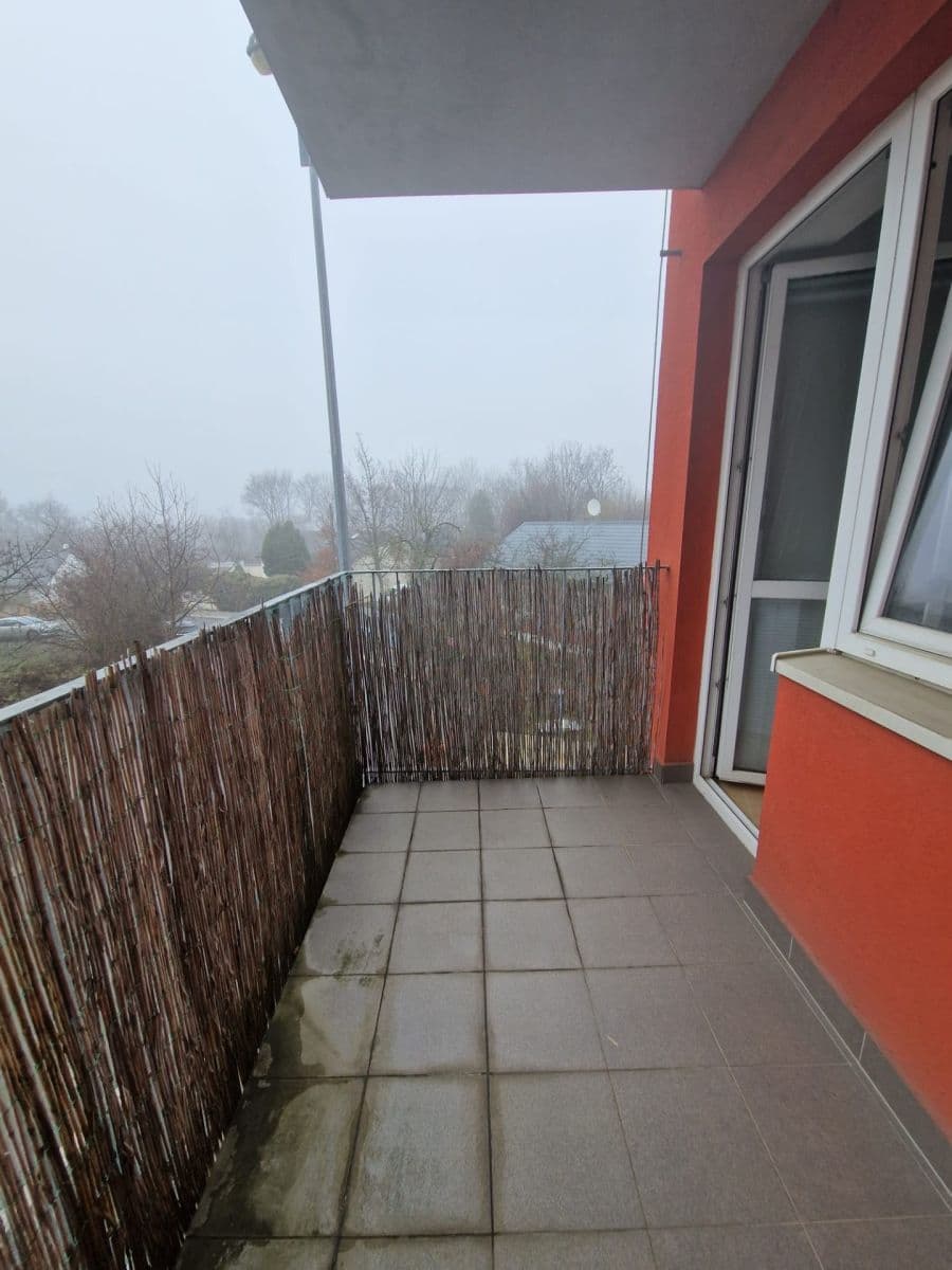 Prenájom bytu 2-izbový 53 m², Michelangelova, Praha, Praha Prenájom bytu 2-izbový 53 m², Michelangelova, Praha, Praha