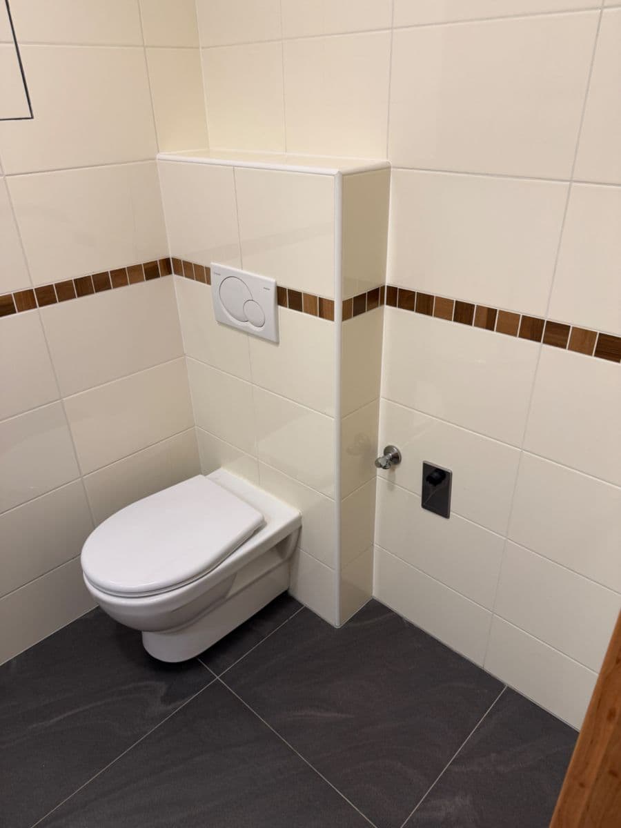 Prenájom bytu 2-izbový 53 m², Michelangelova, Praha, Praha Prenájom bytu 2-izbový 53 m², Michelangelova, Praha, Praha