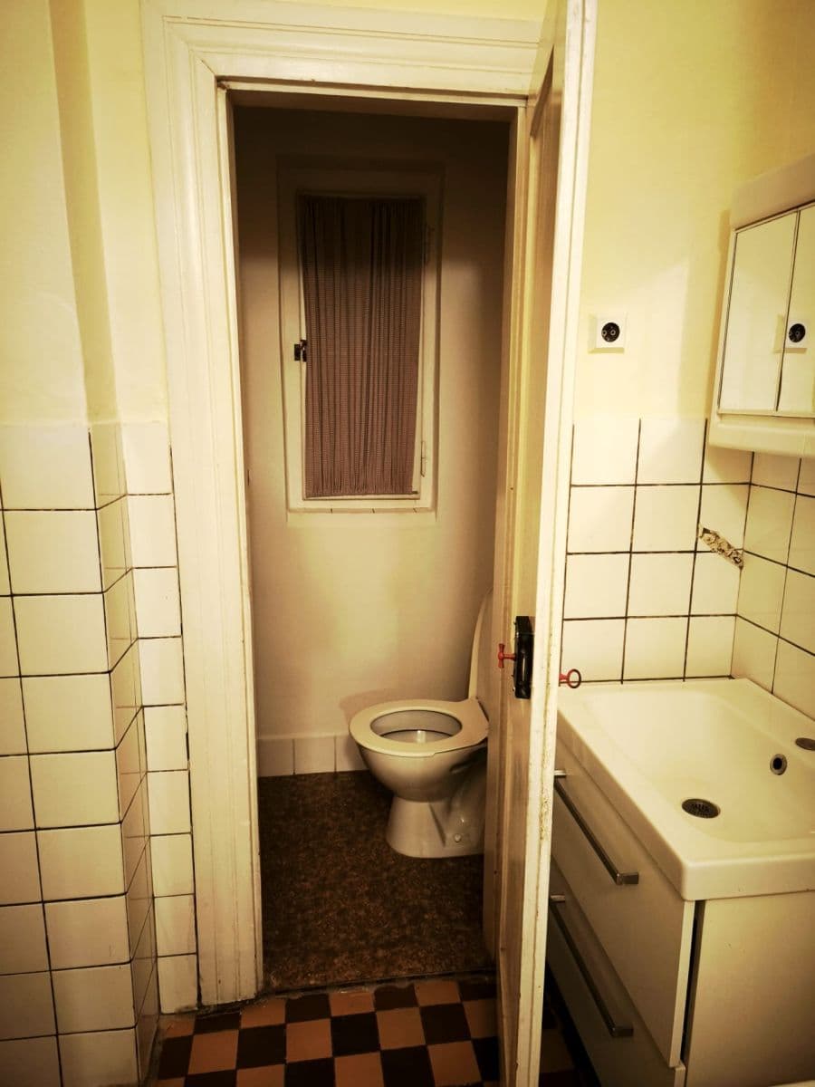 Prenájom bytu 2-izbový 49 m², Parléřova, Praha, Praha Prenájom bytu 2-izbový 49 m², Parléřova, Praha, Praha