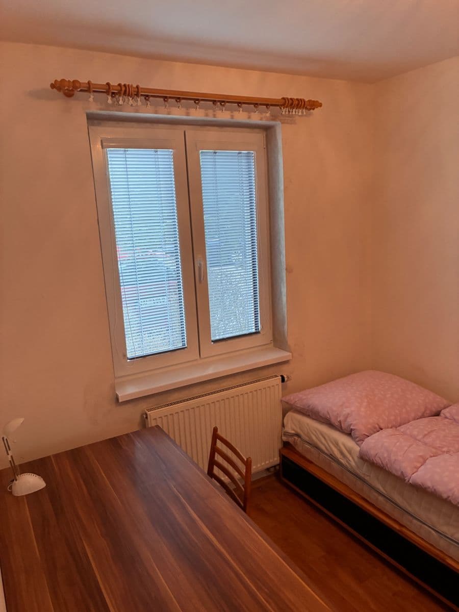 Predaj bytu 2-izbový 43 m², Hořelické náměstí, Rudná, Středočeský kraj Predaj bytu 2-izbový 43 m², Hořelické náměstí, Rudná, Středočeský kraj