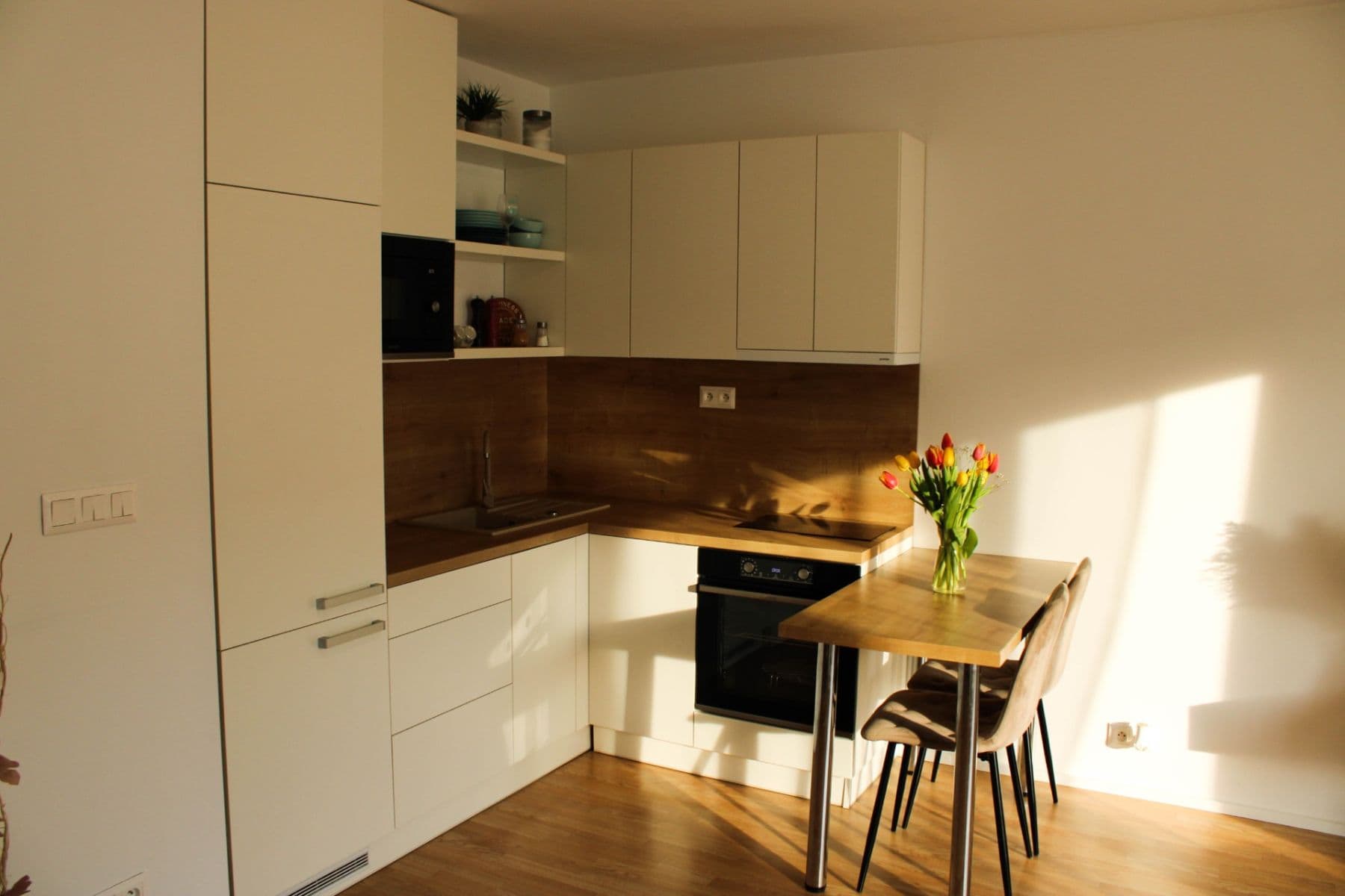 Prenájom bytu 1-izbový 38 m², Senica, Trnavský kraj Prenájom bytu 1-izbový 38 m², Senica, Trnavský kraj