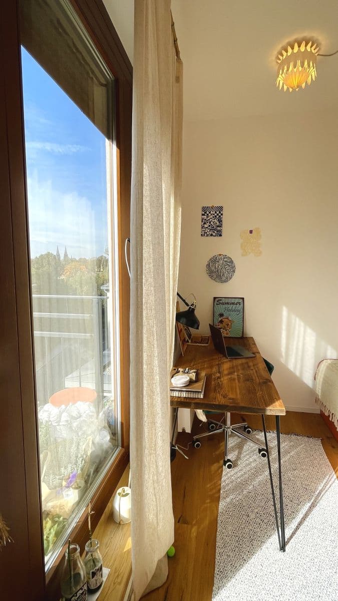 Prenájom bytu 38 m², Lumírova, Praha, Praha Prenájom bytu 38 m², Lumírova, Praha, Praha