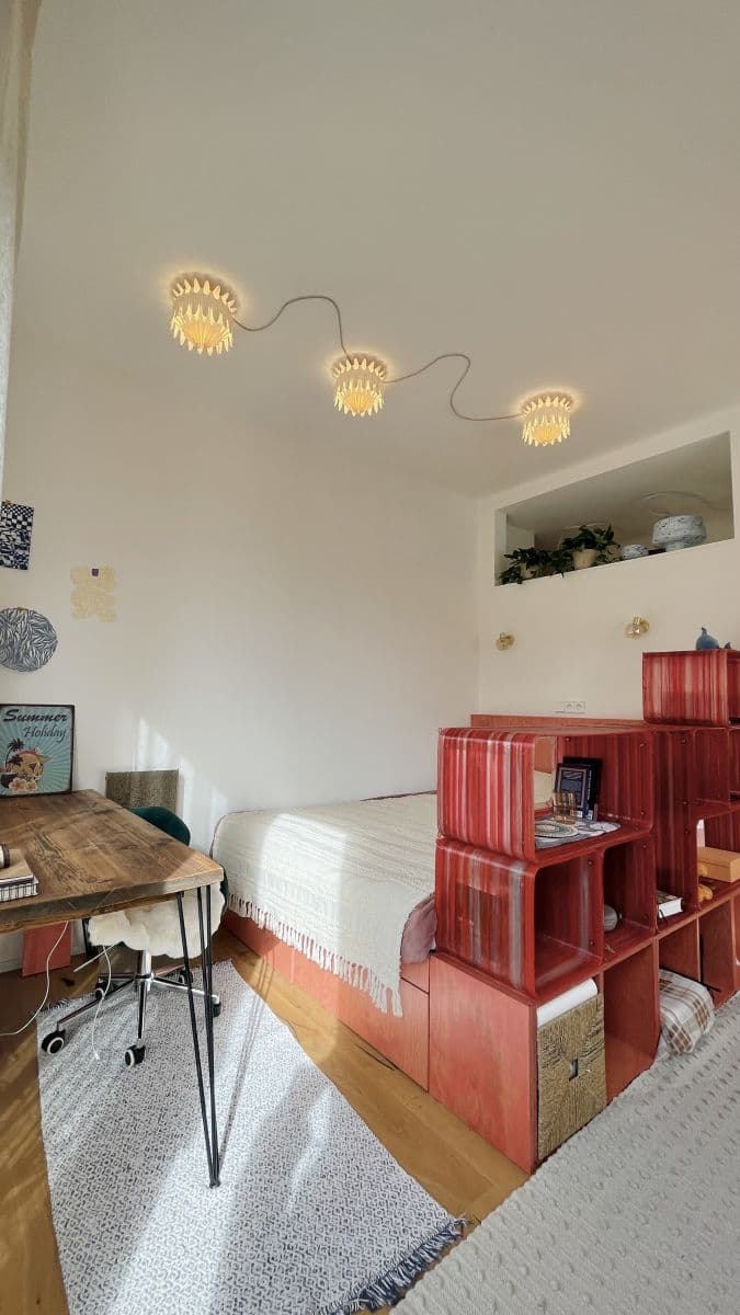 Prenájom bytu 38 m², Lumírova, Praha, Praha Prenájom bytu 38 m², Lumírova, Praha, Praha