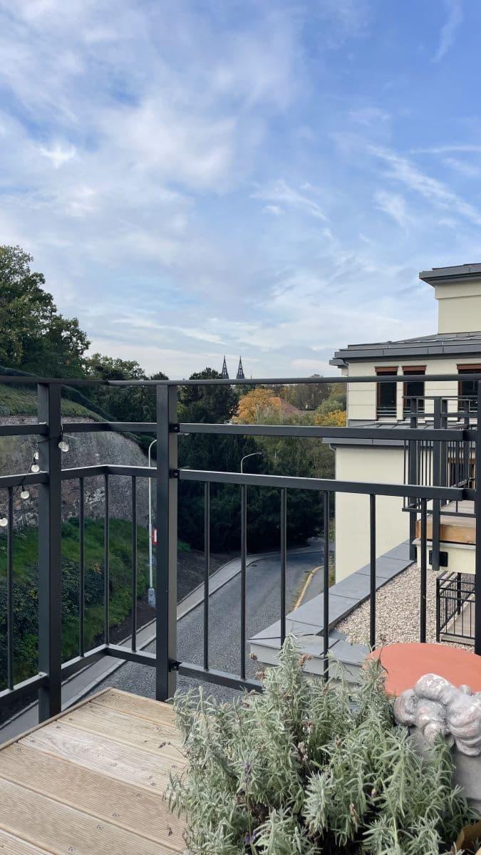 Prenájom bytu 38 m², Lumírova, Praha, Praha Prenájom bytu 38 m², Lumírova, Praha, Praha