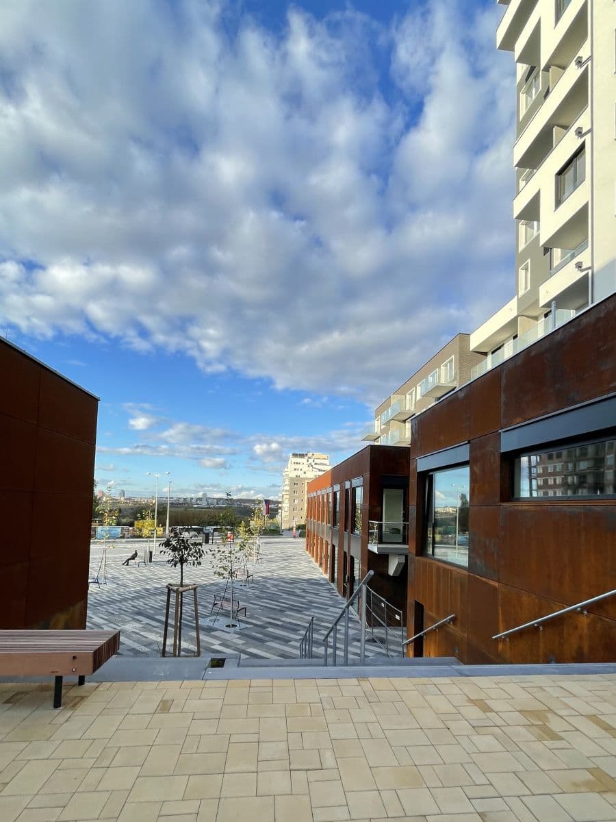 Prenájom bytu 55 m², náměstí Olgy Scheinpflugové, Praha, Praha Prenájom bytu 55 m², náměstí Olgy Scheinpflugové, Praha, Praha