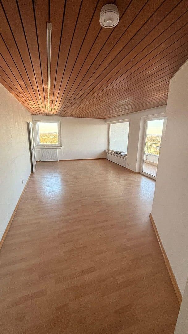 Prenájom bytu 3-izbový 89 m², Bad Homburg vor der Höhe, Hesensko Prenájom bytu 3-izbový 89 m², Bad Homburg vor der Höhe, Hesensko
