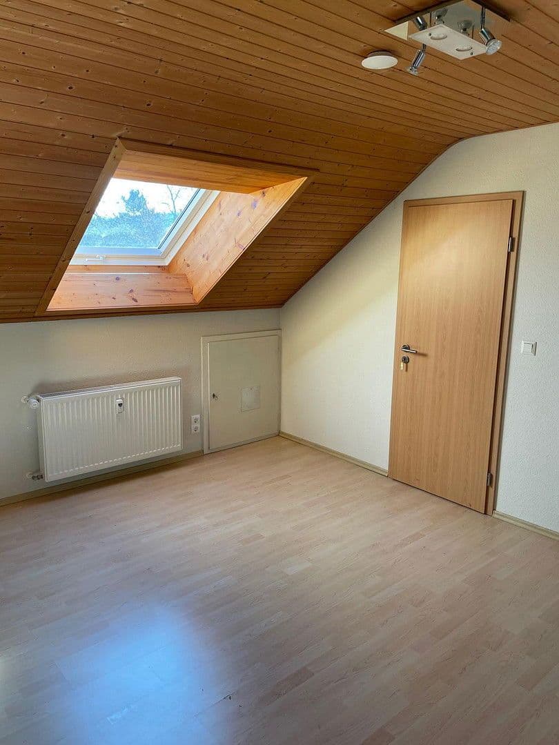 Predaj bytu 3-izbový 70 m², Reutlingen, Bádensko-Wurttembersko Predaj bytu 3-izbový 70 m², Reutlingen, Bádensko-Wurttembersko