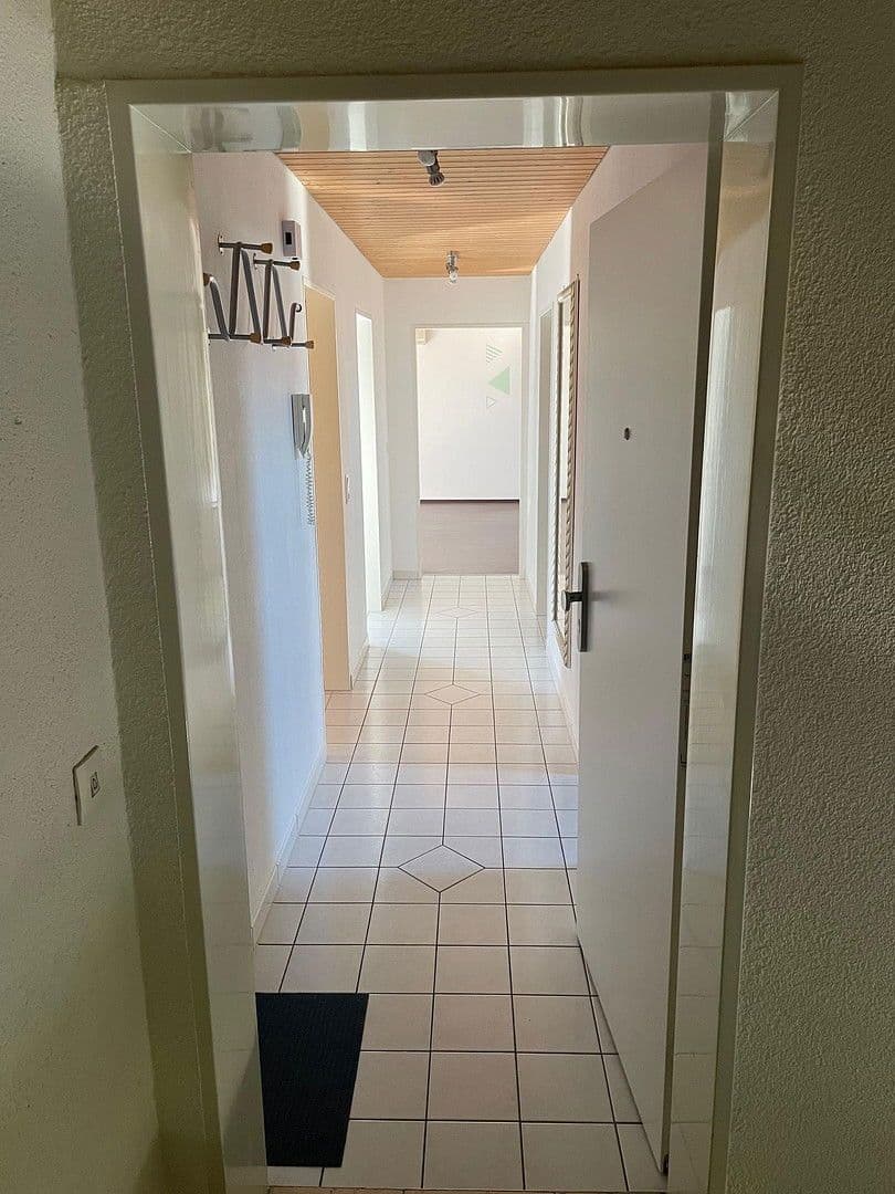 Predaj bytu 3-izbový 70 m², Reutlingen, Bádensko-Wurttembersko Predaj bytu 3-izbový 70 m², Reutlingen, Bádensko-Wurttembersko