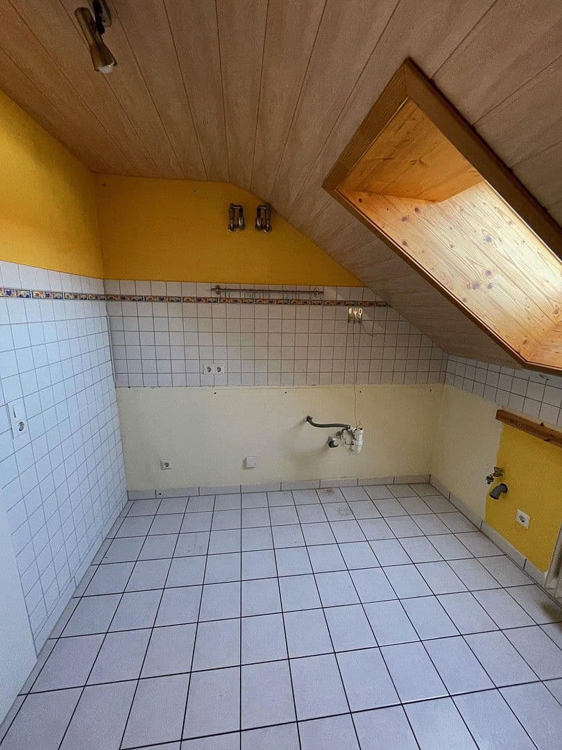 Predaj bytu 3-izbový 70 m², Reutlingen, Bádensko-Wurttembersko Predaj bytu 3-izbový 70 m², Reutlingen, Bádensko-Wurttembersko
