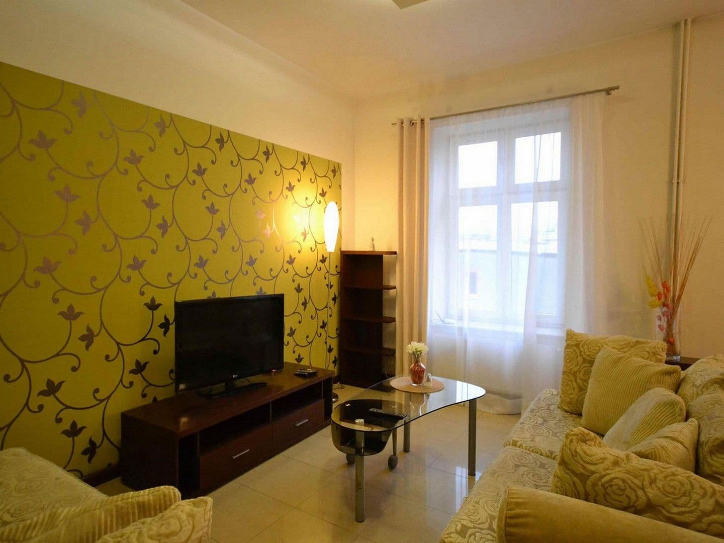 Prenájom bytu 2-izbový 60 m², Köln, Severné Porýnie - Westfálsko Prenájom bytu 2-izbový 60 m², Köln, Severné Porýnie - Westfálsko