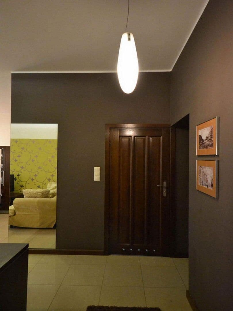 Prenájom bytu 2-izbový 60 m², Köln, Severné Porýnie - Westfálsko Prenájom bytu 2-izbový 60 m², Köln, Severné Porýnie - Westfálsko