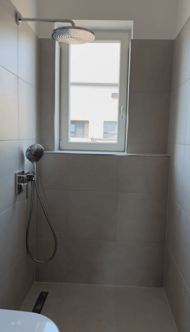 Prenájom bytu 3-izbový 74 m², Giselastraße 11, Bezirk Lichtenberg, Berlín Prenájom bytu 3-izbový 74 m², Giselastraße 11, Bezirk Lichtenberg, Berlín