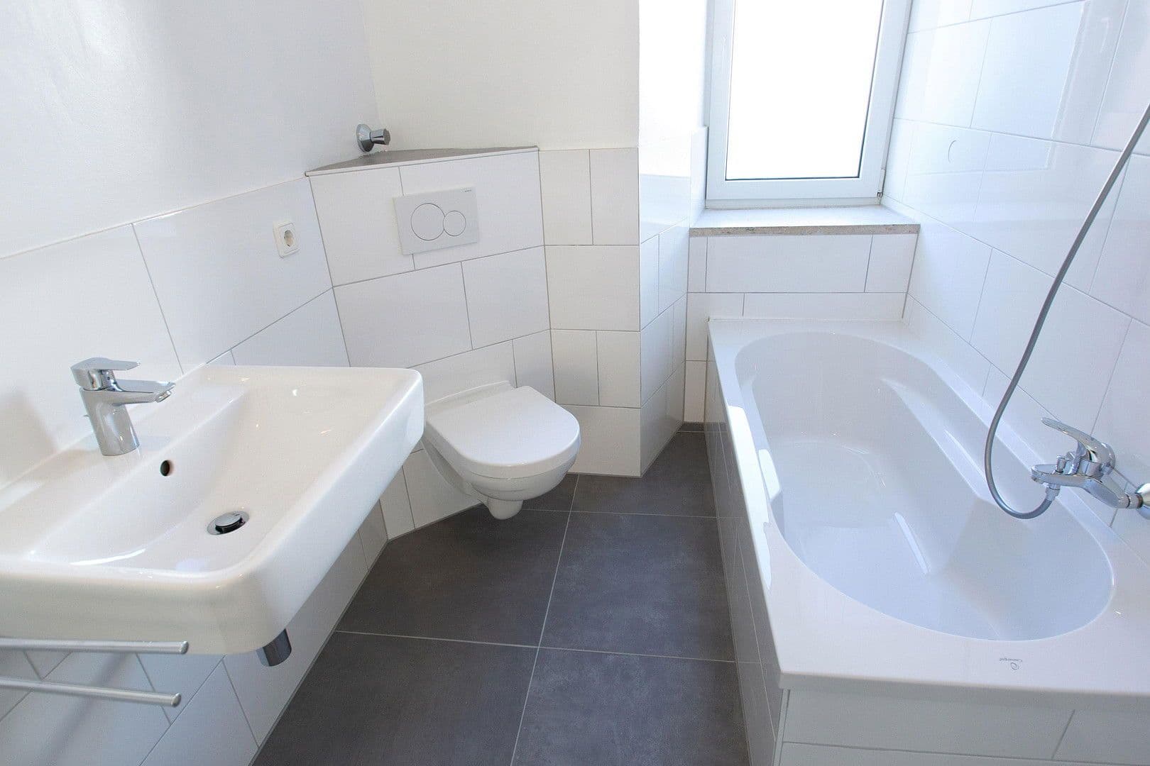 Prenájom bytu 2-izbový 50 m², Malerwinkel 2, Augsburg, Bavorsko Prenájom bytu 2-izbový 50 m², Malerwinkel 2, Augsburg, Bavorsko