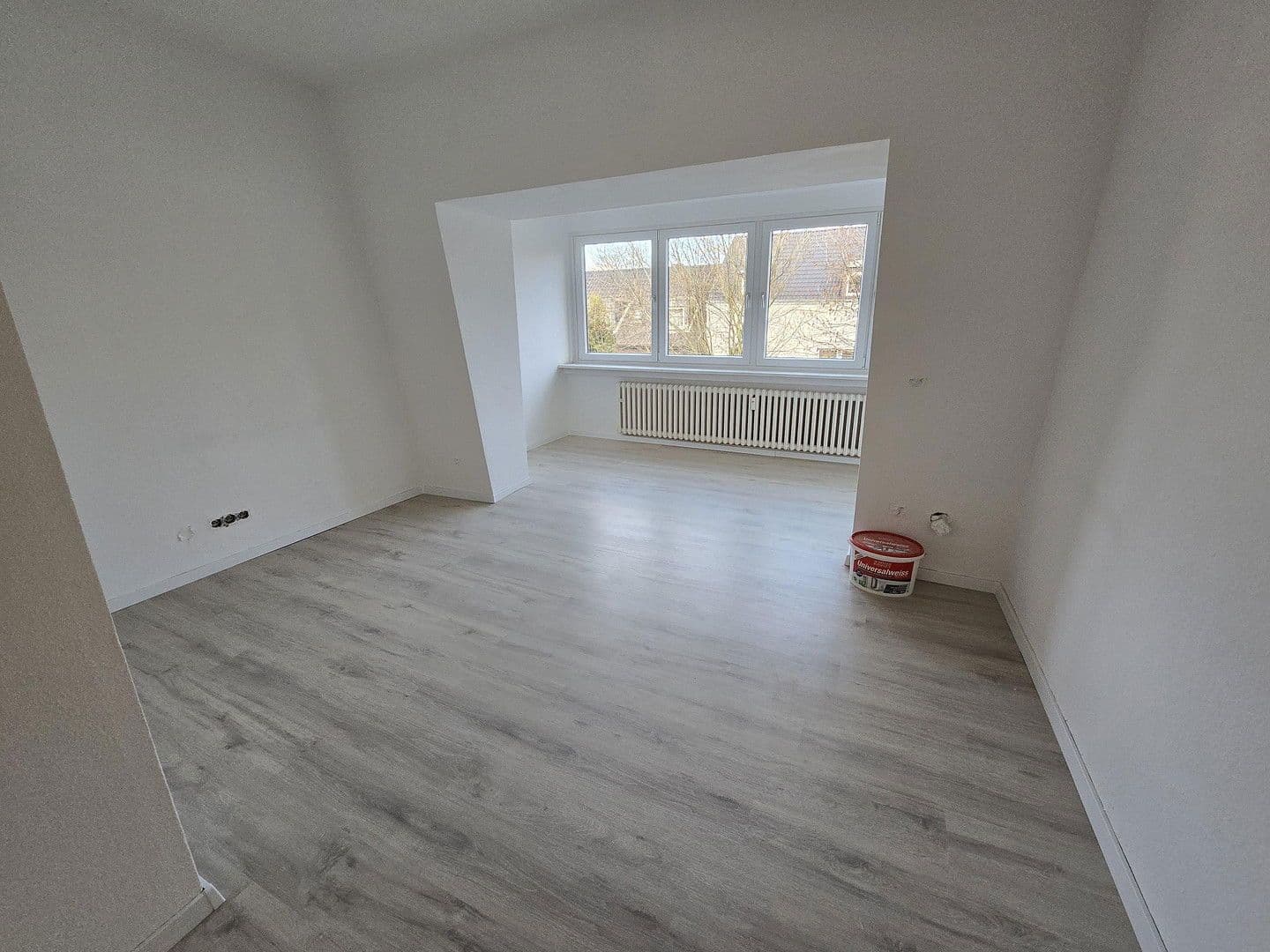 Prenájom bytu 3-izbový 69 m², Werderstraße 16, Duisburg, Severné Porýnie - Westfálsko Prenájom bytu 3-izbový 69 m², Werderstraße 16, Duisburg, Severné Porýnie - Westfálsko