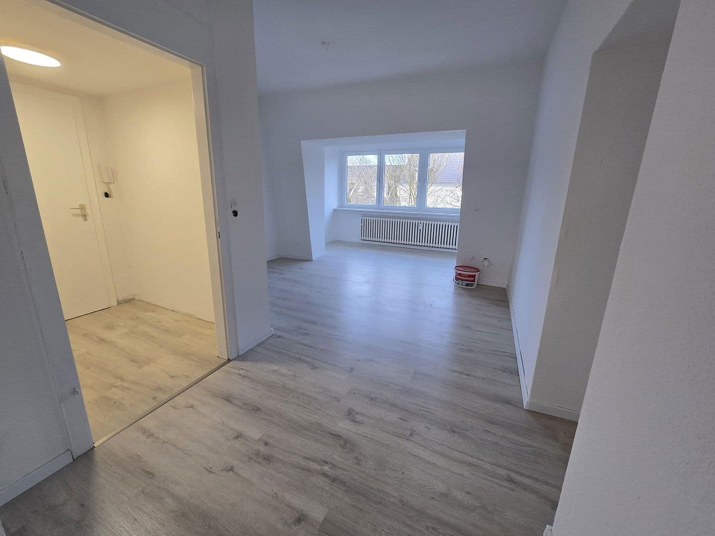 Prenájom bytu 3-izbový 69 m², Werderstraße 16, Duisburg, Severné Porýnie - Westfálsko Prenájom bytu 3-izbový 69 m², Werderstraße 16, Duisburg, Severné Porýnie - Westfálsko