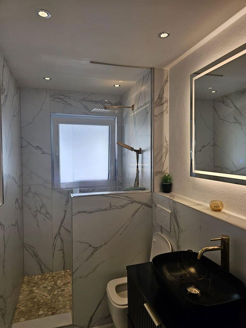 Predaj domu 210 m², pozemek 256 m², Walldorf, Bádensko-Wurttembersko Predaj domu 210 m², pozemek 256 m², Walldorf, Bádensko-Wurttembersko