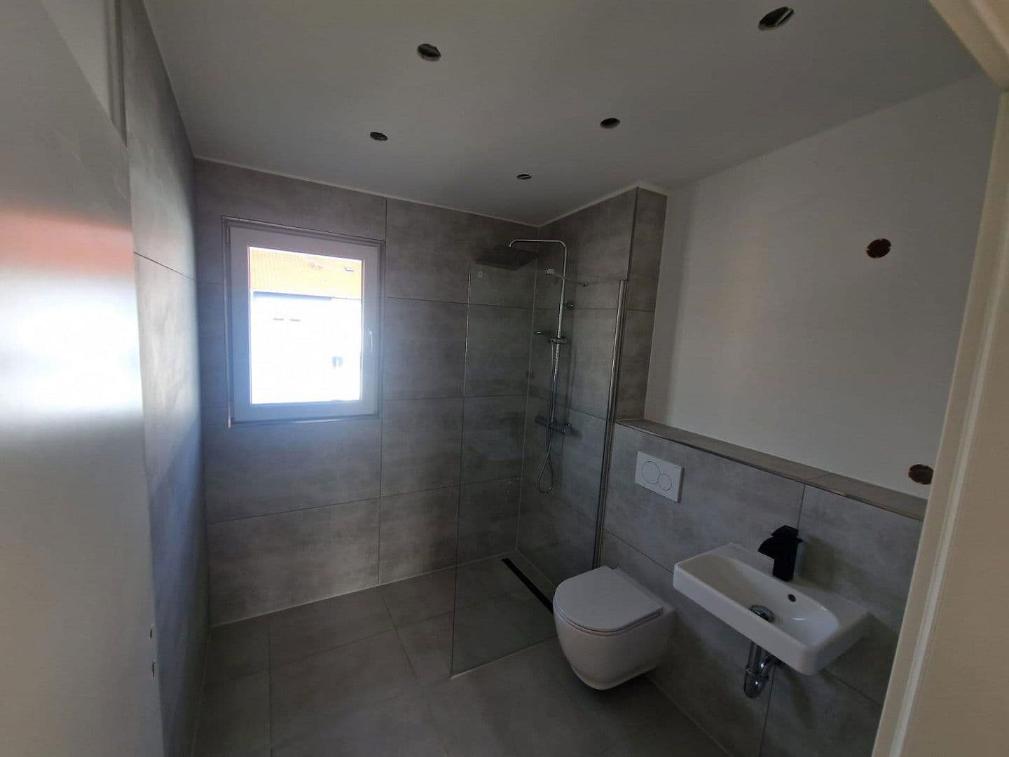 Predaj domu 210 m², pozemek 256 m², Walldorf, Bádensko-Wurttembersko Predaj domu 210 m², pozemek 256 m², Walldorf, Bádensko-Wurttembersko