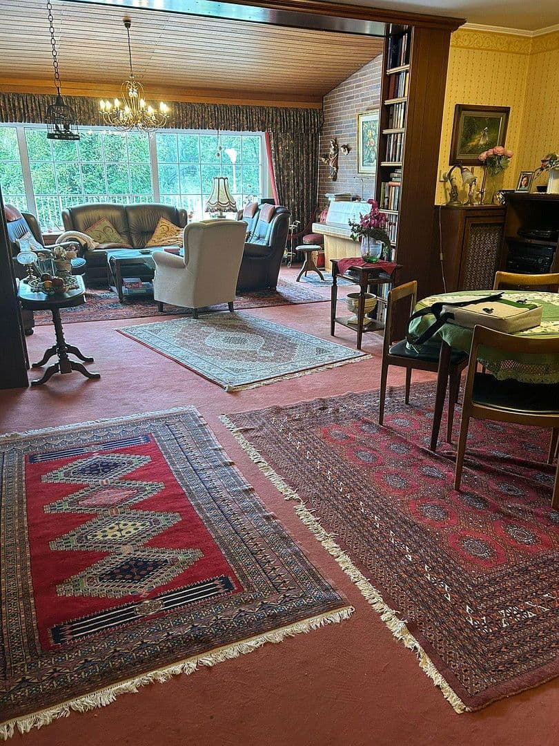 Predaj domu 292 m², pozemek 1.238 m², Schwerte, Severné Porýnie - Westfálsko Predaj domu 292 m², pozemek 1.238 m², Schwerte, Severné Porýnie - Westfálsko