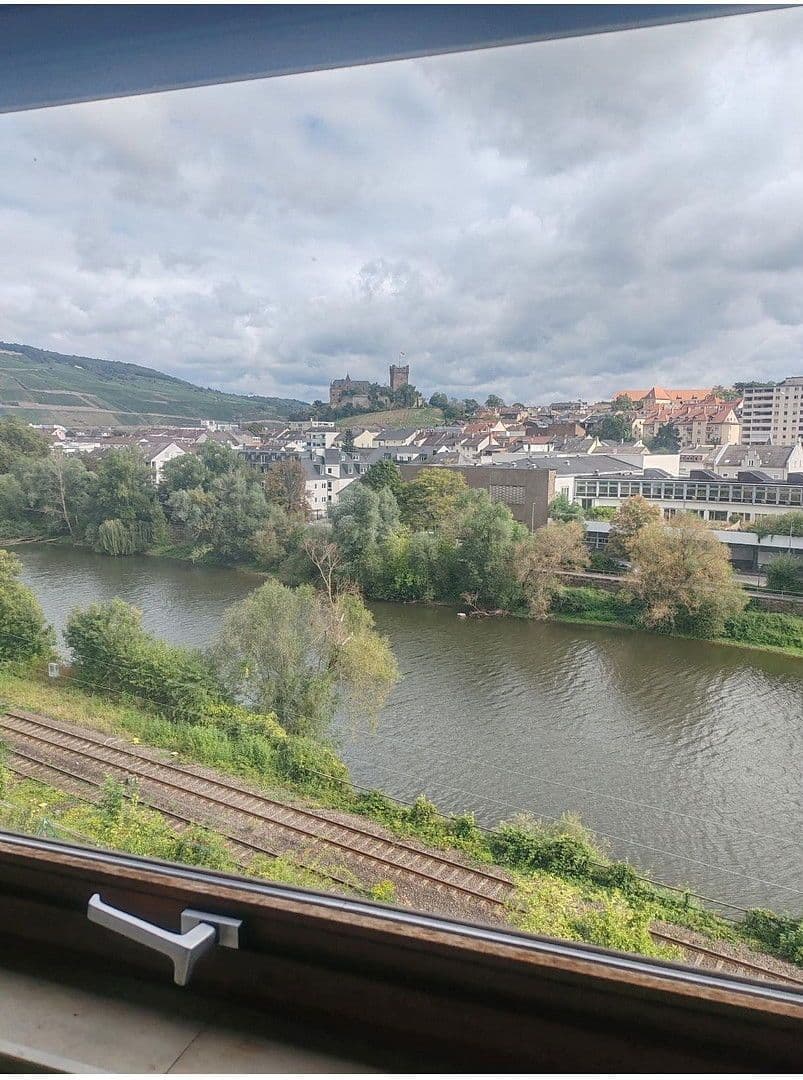 Predaj domu 163 m², pozemek 295 m², Drususstraße 43, Bingen am Rhein, Porýnie-Falcko Predaj domu 163 m², pozemek 295 m², Drususstraße 43, Bingen am Rhein, Porýnie-Falcko