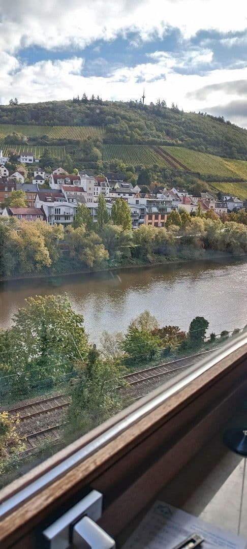 Predaj domu 163 m², pozemek 295 m², Drususstraße 43, Bingen am Rhein, Porýnie-Falcko Predaj domu 163 m², pozemek 295 m², Drususstraße 43, Bingen am Rhein, Porýnie-Falcko