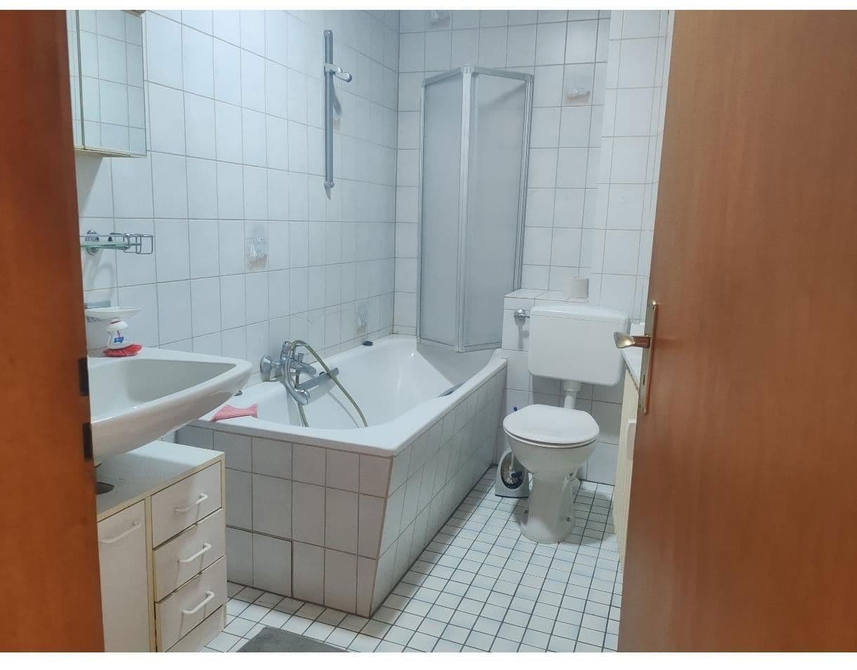 Predaj domu 163 m², pozemek 295 m², Drususstraße 43, Bingen am Rhein, Porýnie-Falcko Predaj domu 163 m², pozemek 295 m², Drususstraße 43, Bingen am Rhein, Porýnie-Falcko