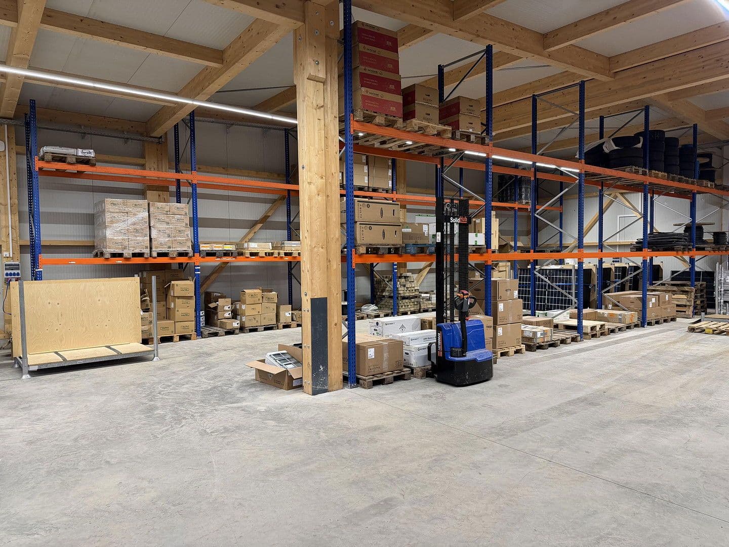 Prenájom nebytového priestoru 2.680 m², Am Rettelloh 18, Freystadt, Bavorsko Prenájom nebytového priestoru 2.680 m², Am Rettelloh 18, Freystadt, Bavorsko