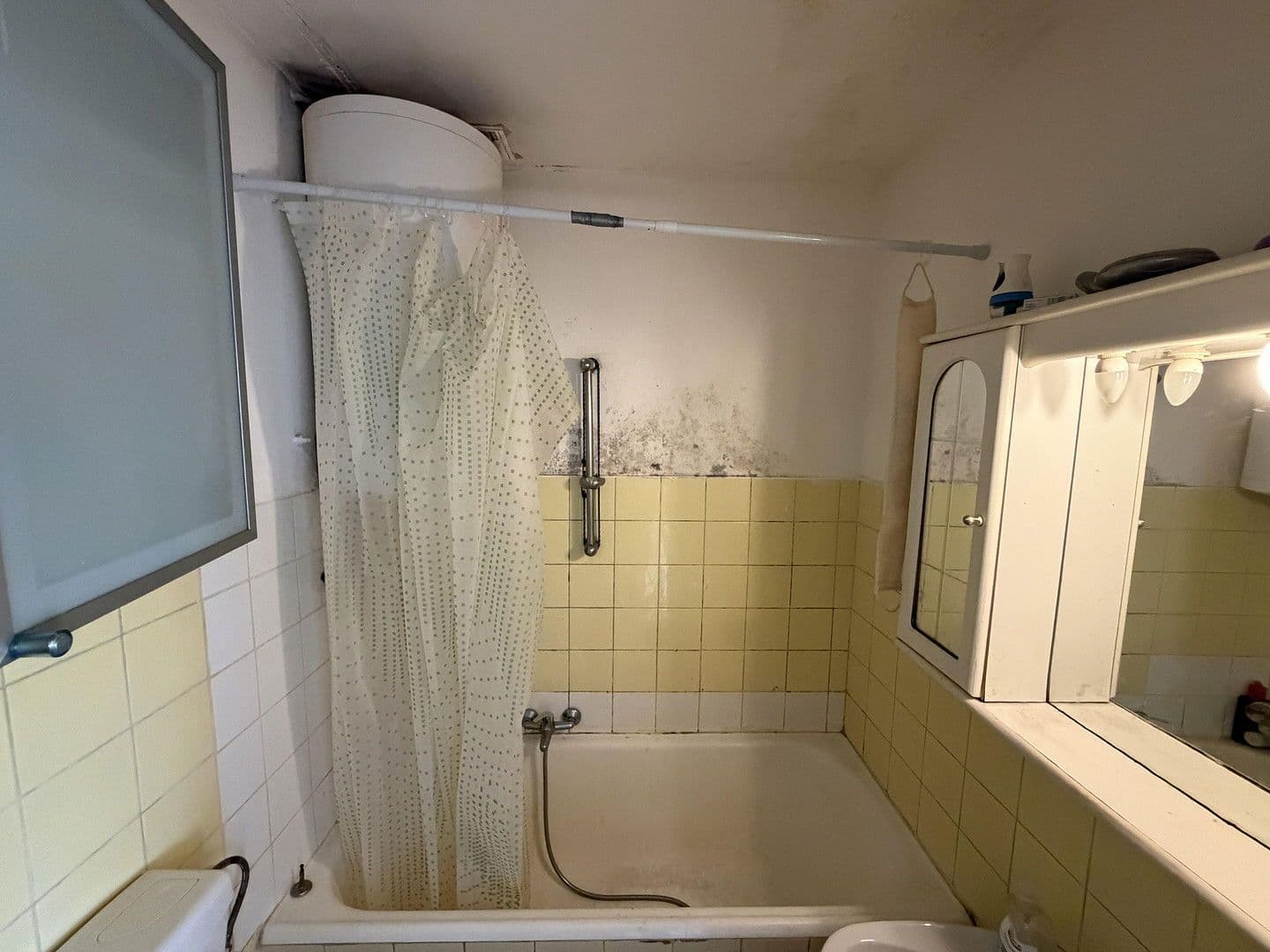 Prenájom bytu 1-izbový 17 m², Mitterweg 87, Innsbruck, Tirolsko Prenájom bytu 1-izbový 17 m², Mitterweg 87, Innsbruck, Tirolsko