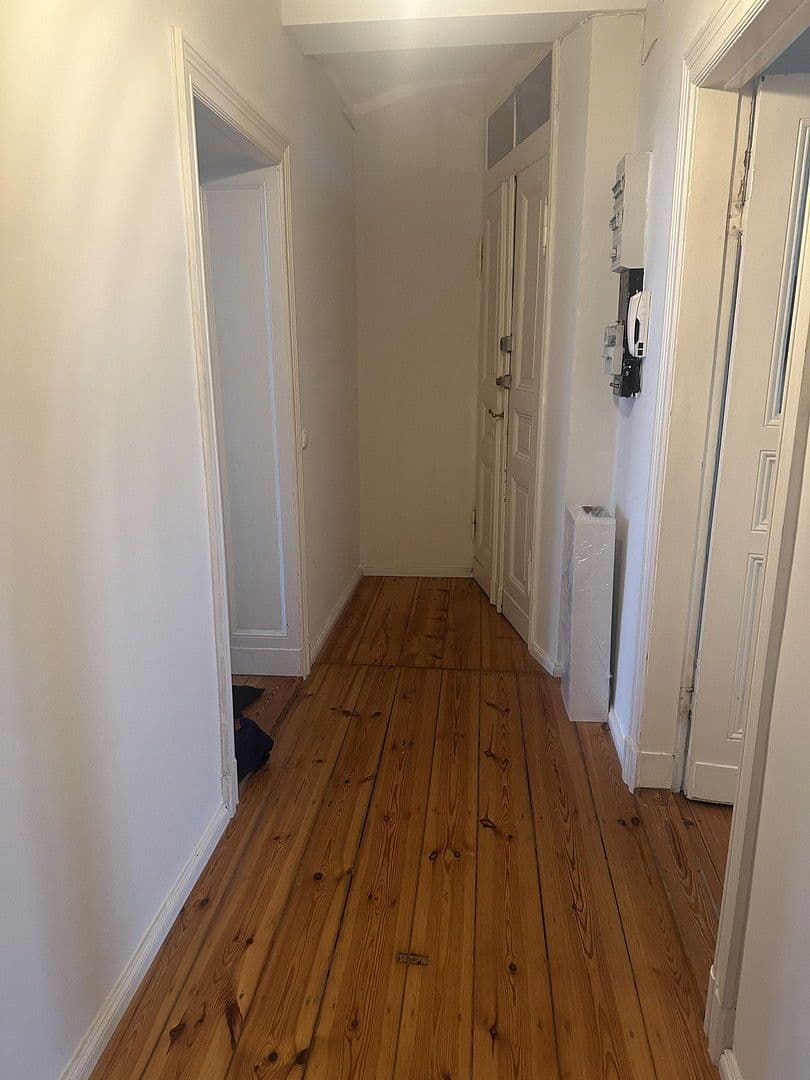 Predaj bytu 4-izbový 88 m², Berlin, Berlín Predaj bytu 4-izbový 88 m², Berlin, Berlín