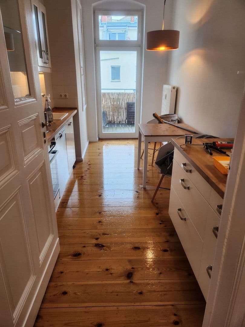 Predaj bytu 4-izbový 88 m², Berlin, Berlín Predaj bytu 4-izbový 88 m², Berlin, Berlín