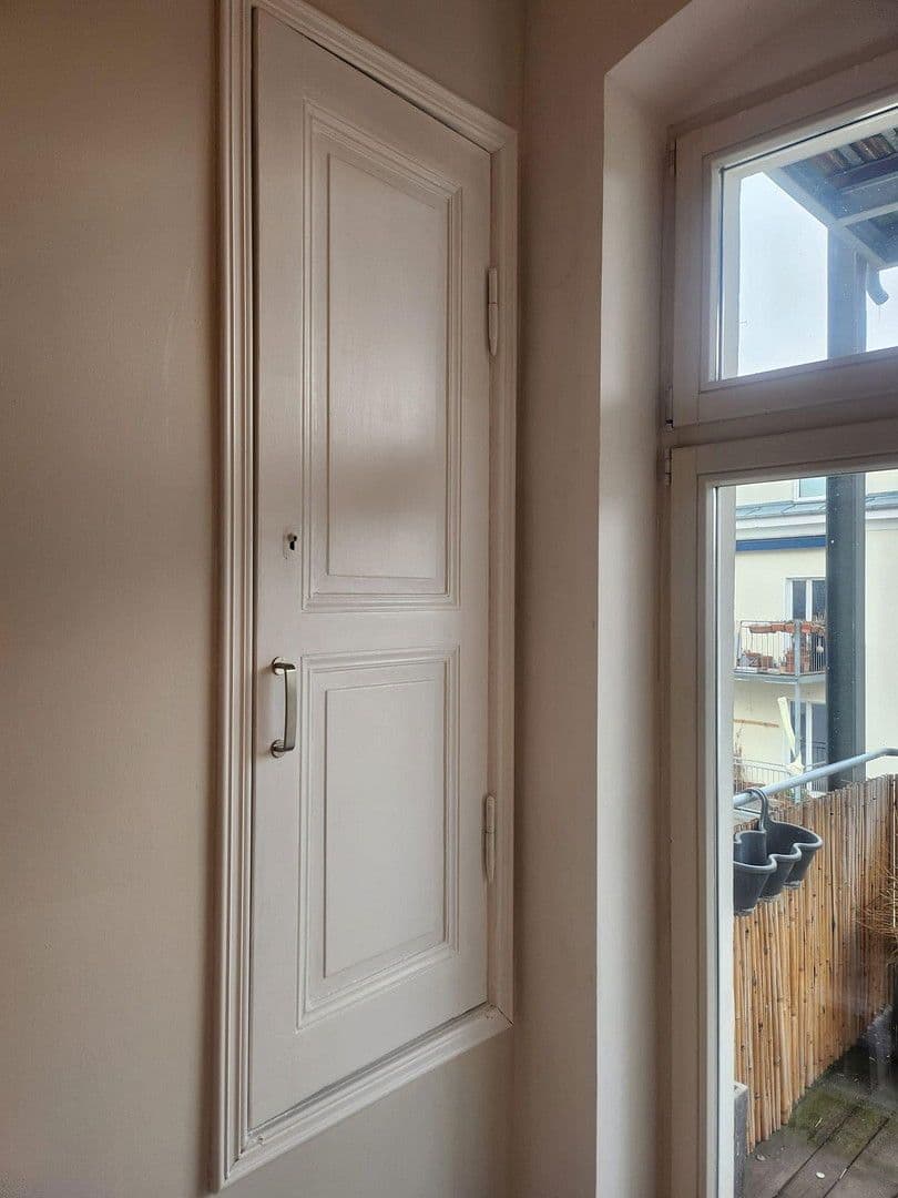 Predaj bytu 4-izbový 88 m², Berlin, Berlín Predaj bytu 4-izbový 88 m², Berlin, Berlín