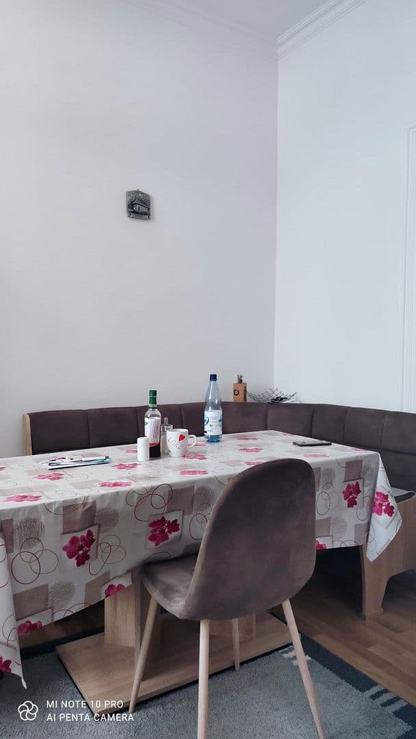 Prenájom bytu 6-izbový 125 m², Bürgermeister-Smidt Str. 121, Bremerhaven, Brémy Prenájom bytu 6-izbový 125 m², Bürgermeister-Smidt Str. 121, Bremerhaven, Brémy