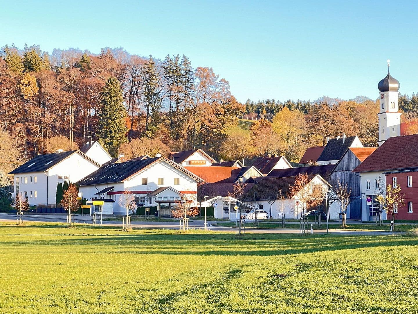 Predaj domu 239 m², pozemek 300 m², Mindelheim, Bavorsko Predaj domu 239 m², pozemek 300 m², Mindelheim, Bavorsko