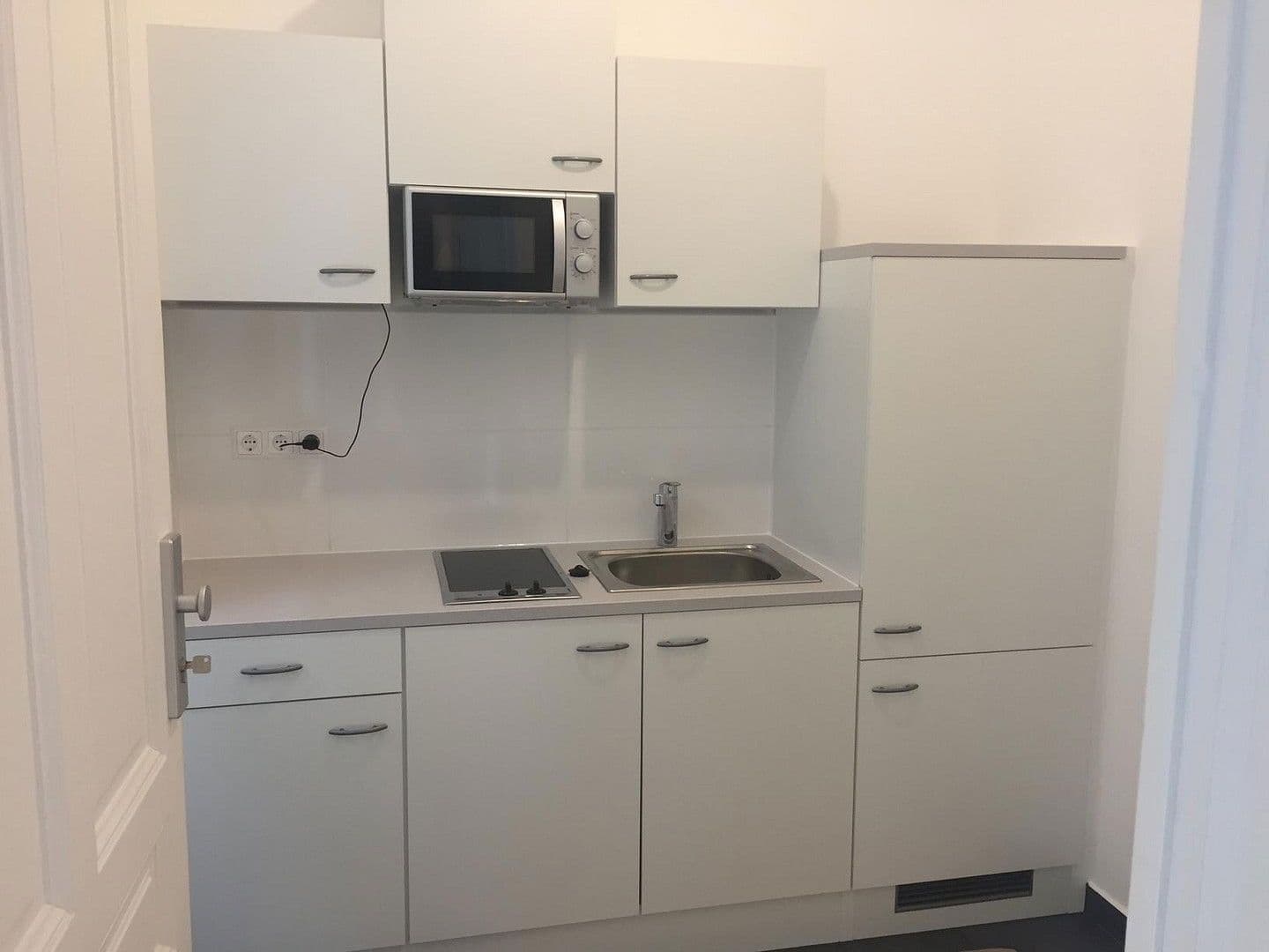 Prenájom kancelárie 20 m², Fröbelgasse 42 T10, Wien, Viedeň Prenájom kancelárie 20 m², Fröbelgasse 42 T10, Wien, Viedeň