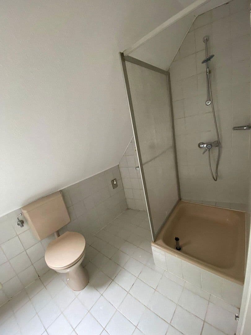 Prenájom bytu 1-izbový 31 m², Altstadt 1, Öhringen, Bádensko-Wurttembersko Prenájom bytu 1-izbový 31 m², Altstadt 1, Öhringen, Bádensko-Wurttembersko