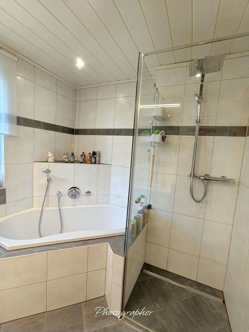 Predaj bytu 4-izbový 96 m², Fürth, Bavorsko Predaj bytu 4-izbový 96 m², Fürth, Bavorsko