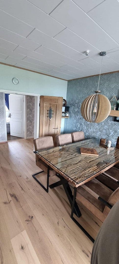 Predaj bytu 5-izbový 98 m², Glogauer Straße 5, Neukirchen-Vluyn, Severné Porýnie - Westfálsko Predaj bytu 5-izbový 98 m², Glogauer Straße 5, Neukirchen-Vluyn, Severné Porýnie - Westfálsko