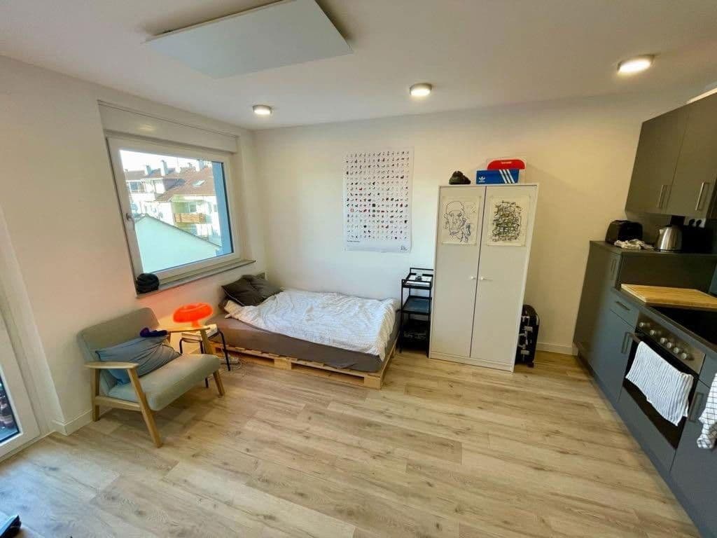 Prenájom bytu 1-izbový 20 m², Goethestraße 35, Pforzheim, Bádensko-Wurttembersko Prenájom bytu 1-izbový 20 m², Goethestraße 35, Pforzheim, Bádensko-Wurttembersko