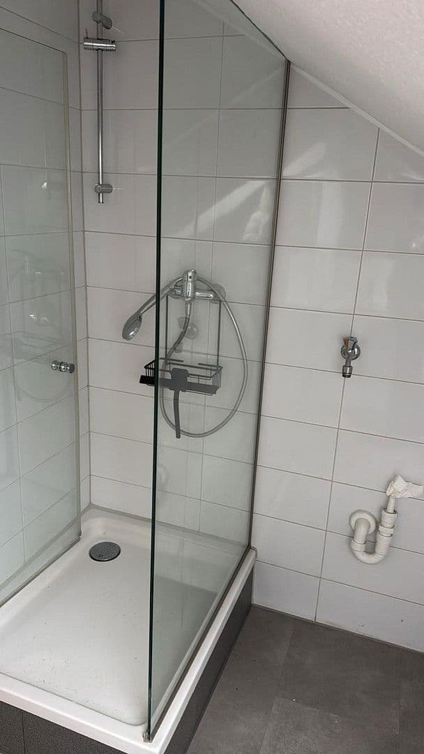 Prenájom bytu 1-izbový 42 m², Düsseldorf- Wersten, Severné Porýnie - Westfálsko Prenájom bytu 1-izbový 42 m², Düsseldorf- Wersten, Severné Porýnie - Westfálsko