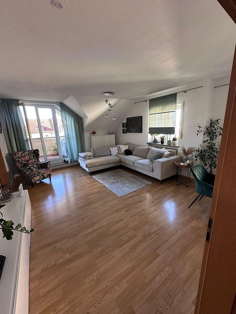 Predaj bytu 4-izbový 117 m², Hauptstraße 44F, Pfaffenhofen an der Roth, Bavorsko Predaj bytu 4-izbový 117 m², Hauptstraße 44F, Pfaffenhofen an der Roth, Bavorsko