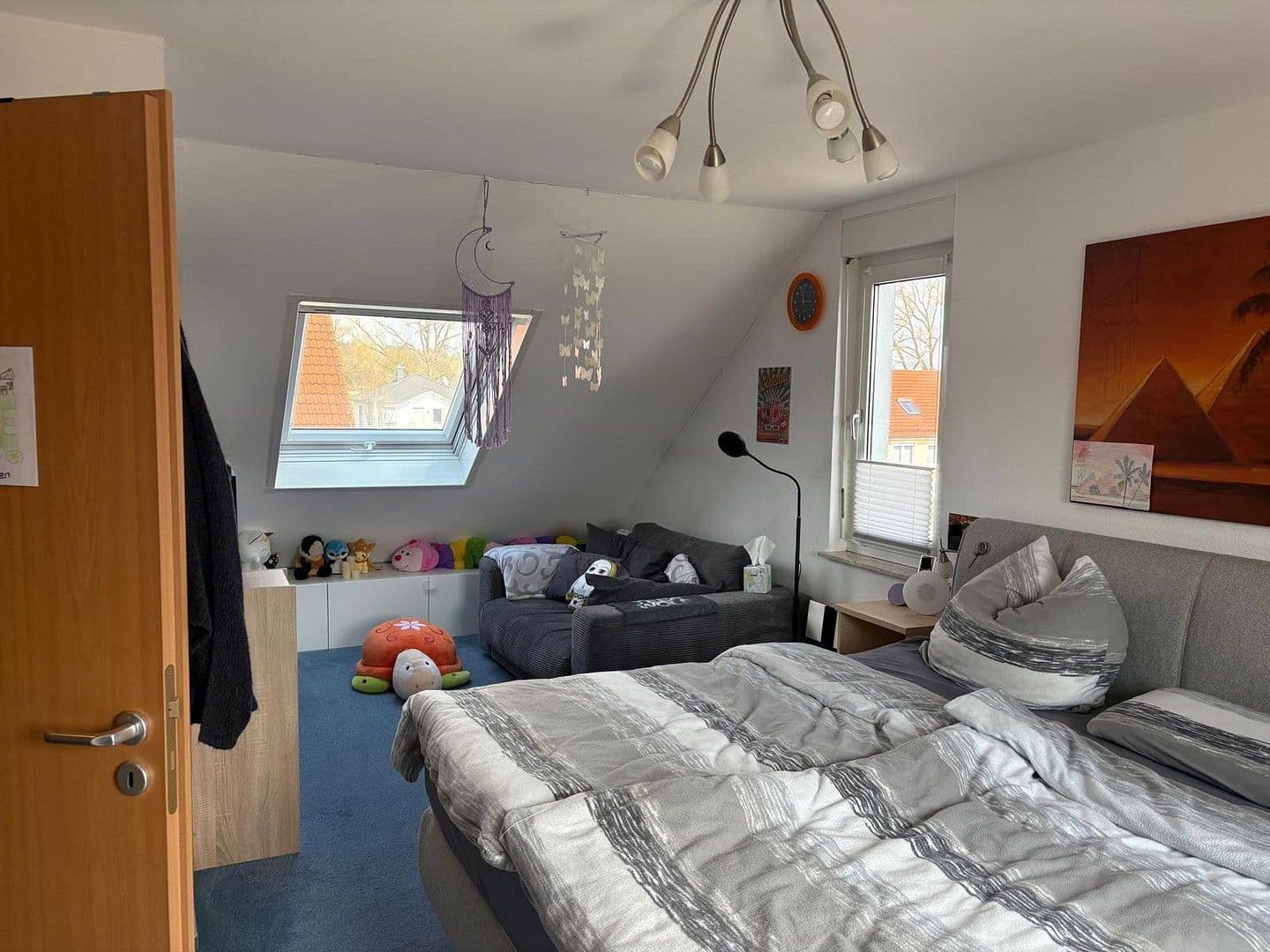 Predaj domu 128 m², pozemek 282 m², Ingolstadt, Bavorsko Predaj domu 128 m², pozemek 282 m², Ingolstadt, Bavorsko