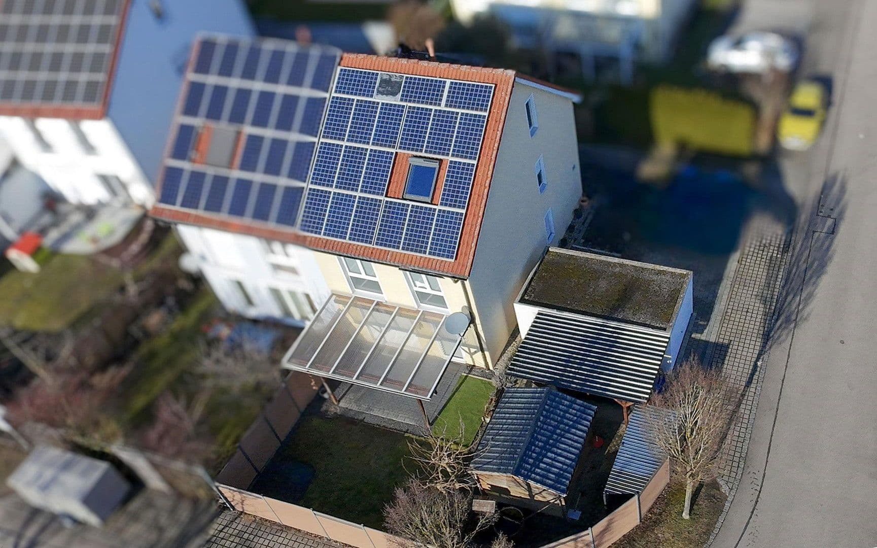 Predaj domu 128 m², pozemek 282 m², Ingolstadt, Bavorsko Predaj domu 128 m², pozemek 282 m², Ingolstadt, Bavorsko