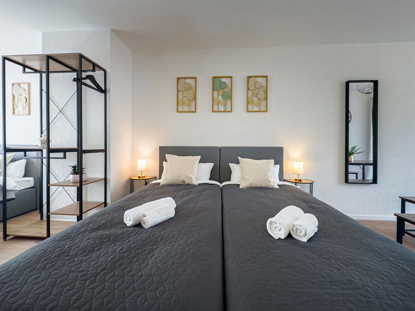 Predaj domu 88 m², pozemek 240 m², Grambker Heerstraße 118A, Bremen, Brémy Predaj domu 88 m², pozemek 240 m², Grambker Heerstraße 118A, Bremen, Brémy