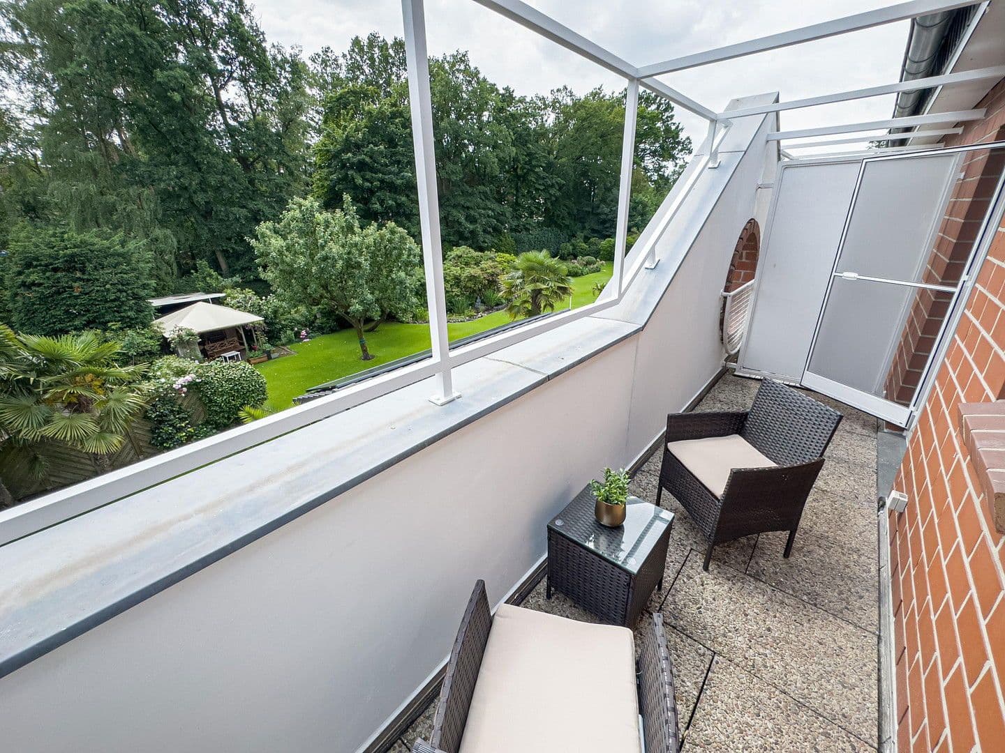 Predaj domu 88 m², pozemek 240 m², Grambker Heerstraße 118A, Bremen, Brémy Predaj domu 88 m², pozemek 240 m², Grambker Heerstraße 118A, Bremen, Brémy