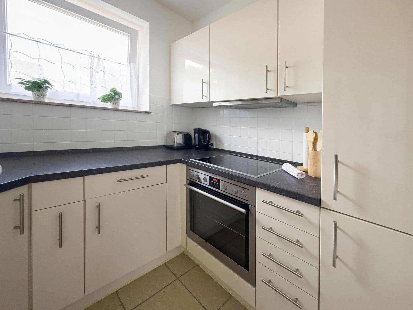 Predaj domu 88 m², pozemek 240 m², Grambker Heerstraße 118A, Bremen, Brémy Predaj domu 88 m², pozemek 240 m², Grambker Heerstraße 118A, Bremen, Brémy