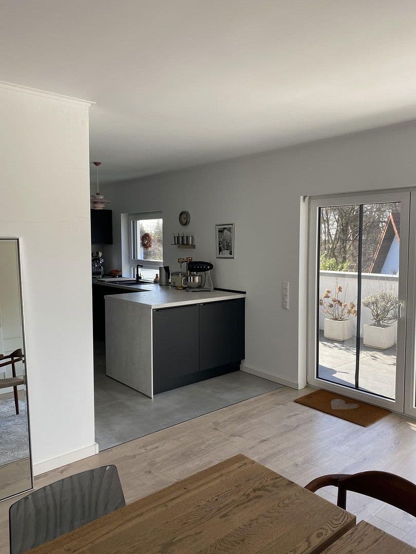 Prenájom bytu 5-izbový 135 m², Kiekenbrink 37, Porta Westfalica, Severné Porýnie - Westfálsko Prenájom bytu 5-izbový 135 m², Kiekenbrink 37, Porta Westfalica, Severné Porýnie - Westfálsko