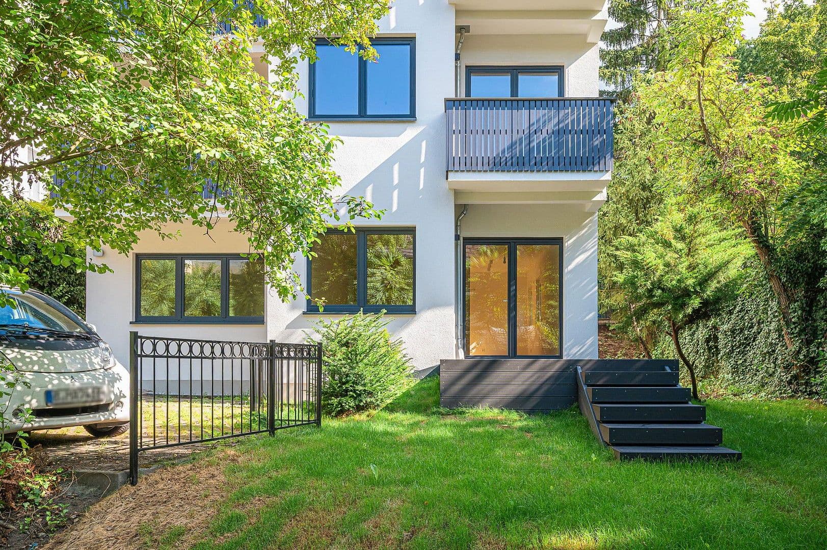 Predaj bytu 2-izbový 62 m², Leydenallee 37, Berlin, Berlín Predaj bytu 2-izbový 62 m², Leydenallee 37, Berlin, Berlín