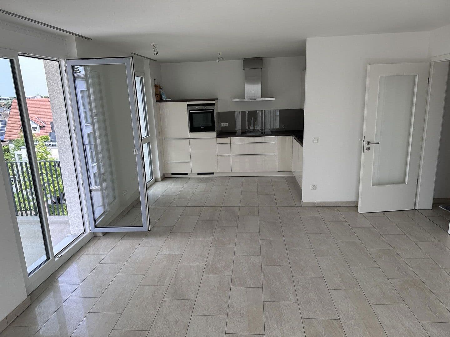 Predaj bytu 3-izbový 88 m², Theresienbogen 23, Unterschleißheim, Bavorsko Predaj bytu 3-izbový 88 m², Theresienbogen 23, Unterschleißheim, Bavorsko