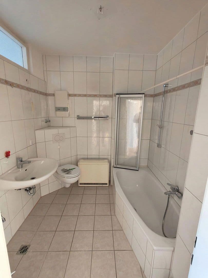 Prenájom bytu 2-izbový 74 m², Sprockhövel, Severné Porýnie - Westfálsko Prenájom bytu 2-izbový 74 m², Sprockhövel, Severné Porýnie - Westfálsko