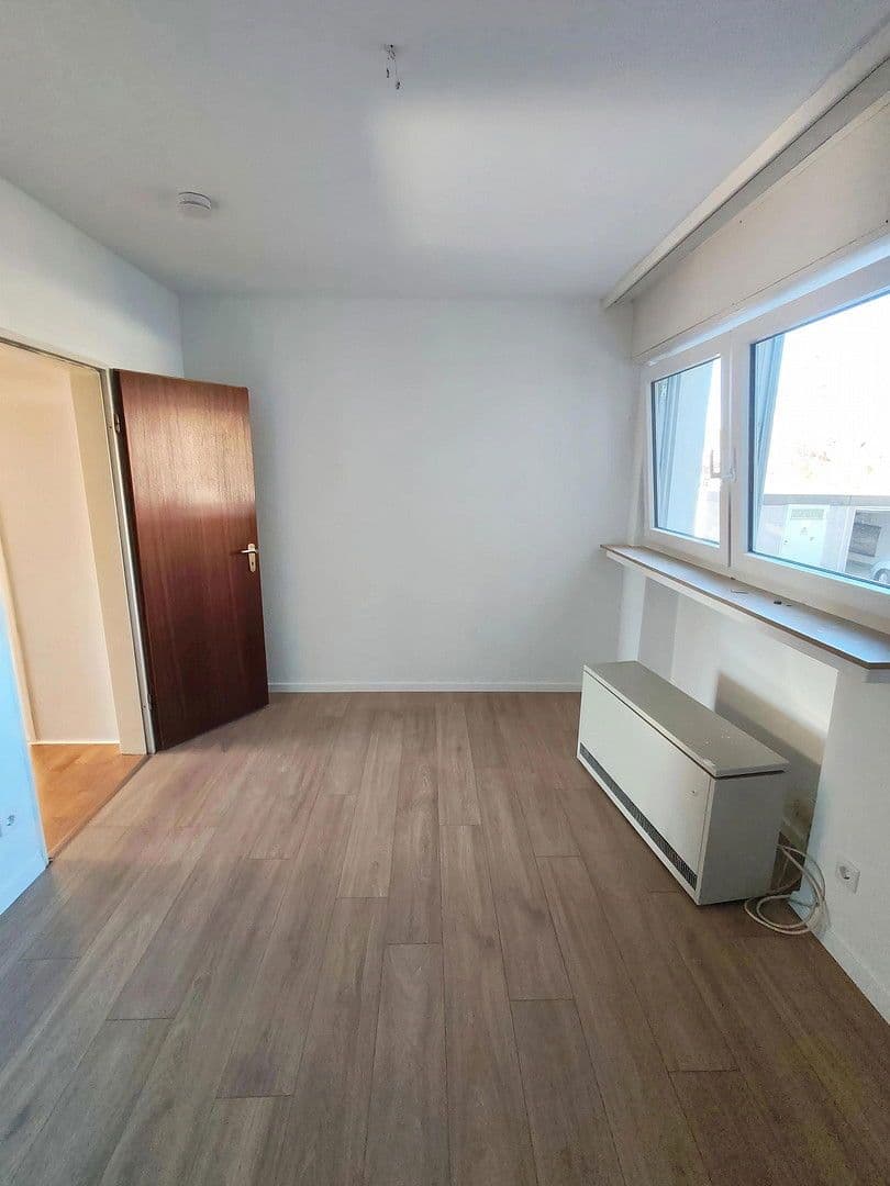 Prenájom bytu 2-izbový 74 m², Sprockhövel, Severné Porýnie - Westfálsko Prenájom bytu 2-izbový 74 m², Sprockhövel, Severné Porýnie - Westfálsko