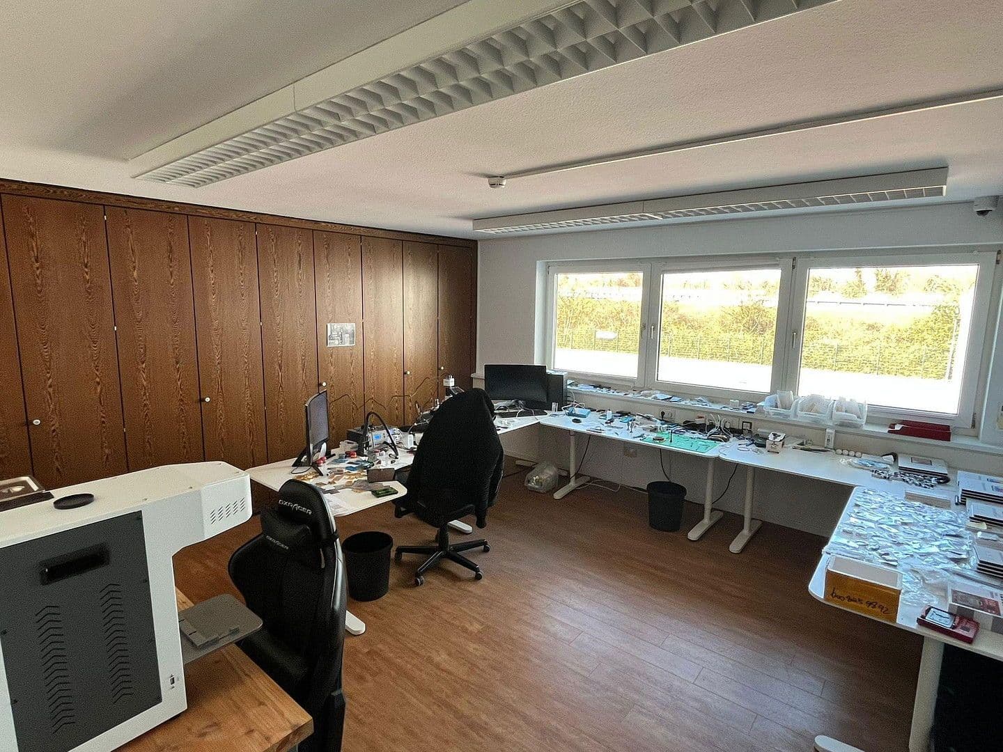 Prenájom kancelárie 932 m², Fußgönheim, Porýnie-Falcko Prenájom kancelárie 932 m², Fußgönheim, Porýnie-Falcko